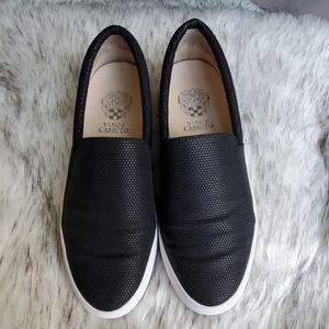 Vince Camuto Kanesya Slip On Sneakers

8M